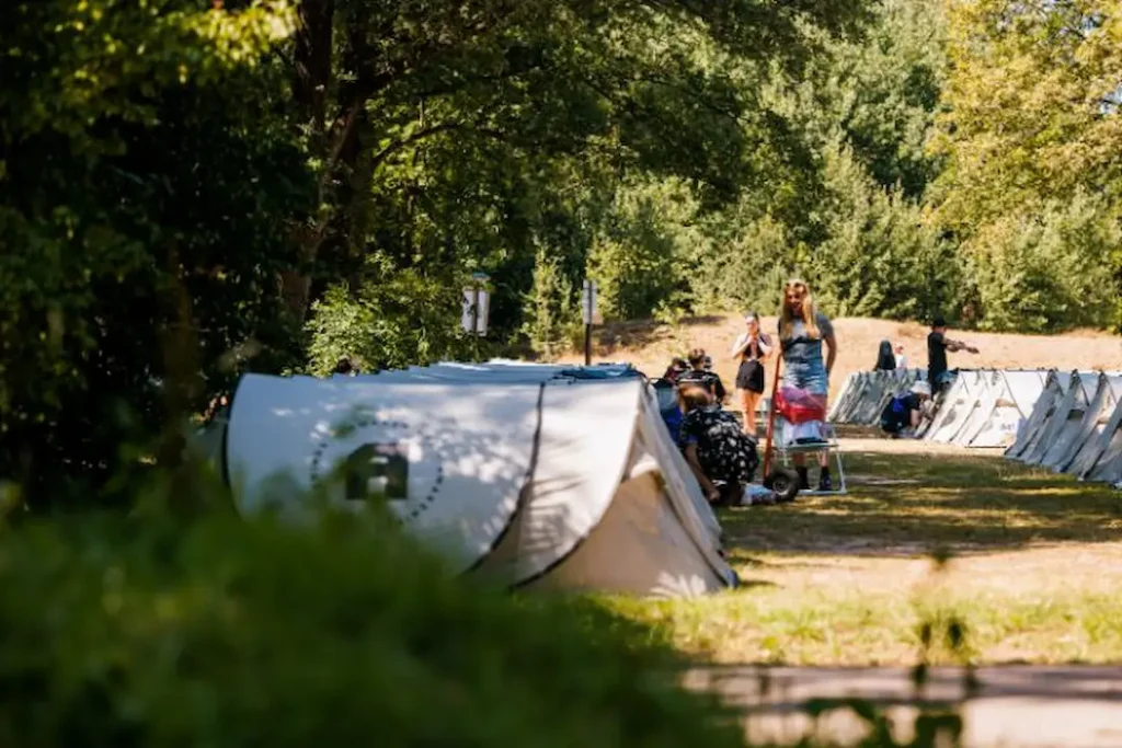Camping & Accommodation