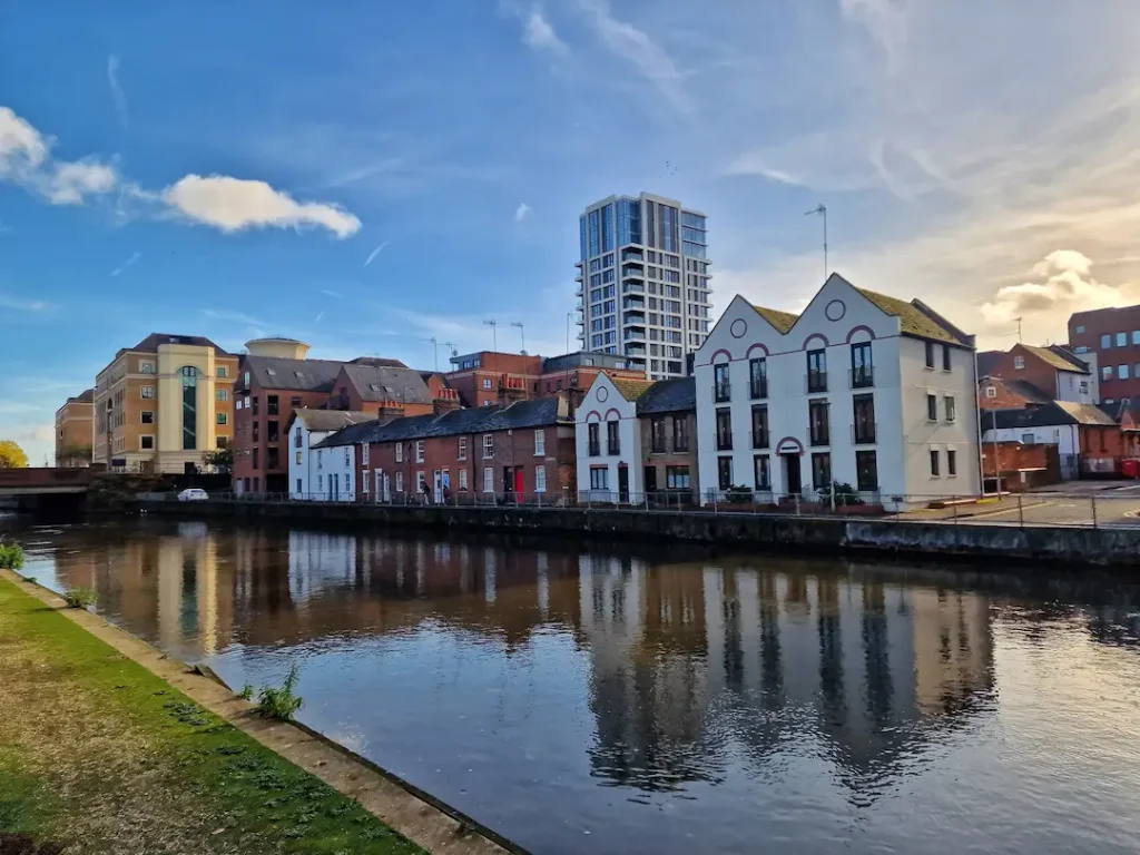 Best Hotels Near Reading Festival